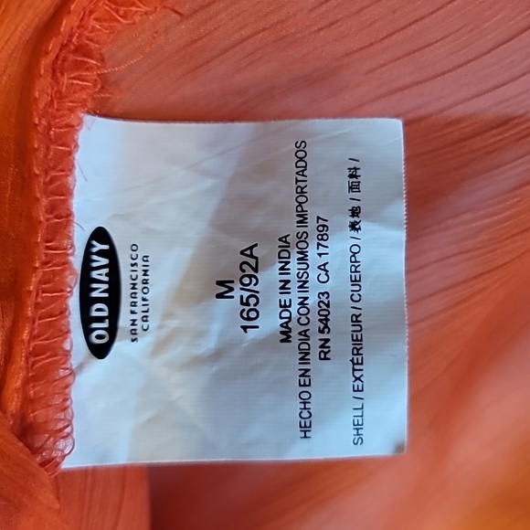 Old navy sheer top size M retail$24 EUC ❤️ - Picture 4 of 4